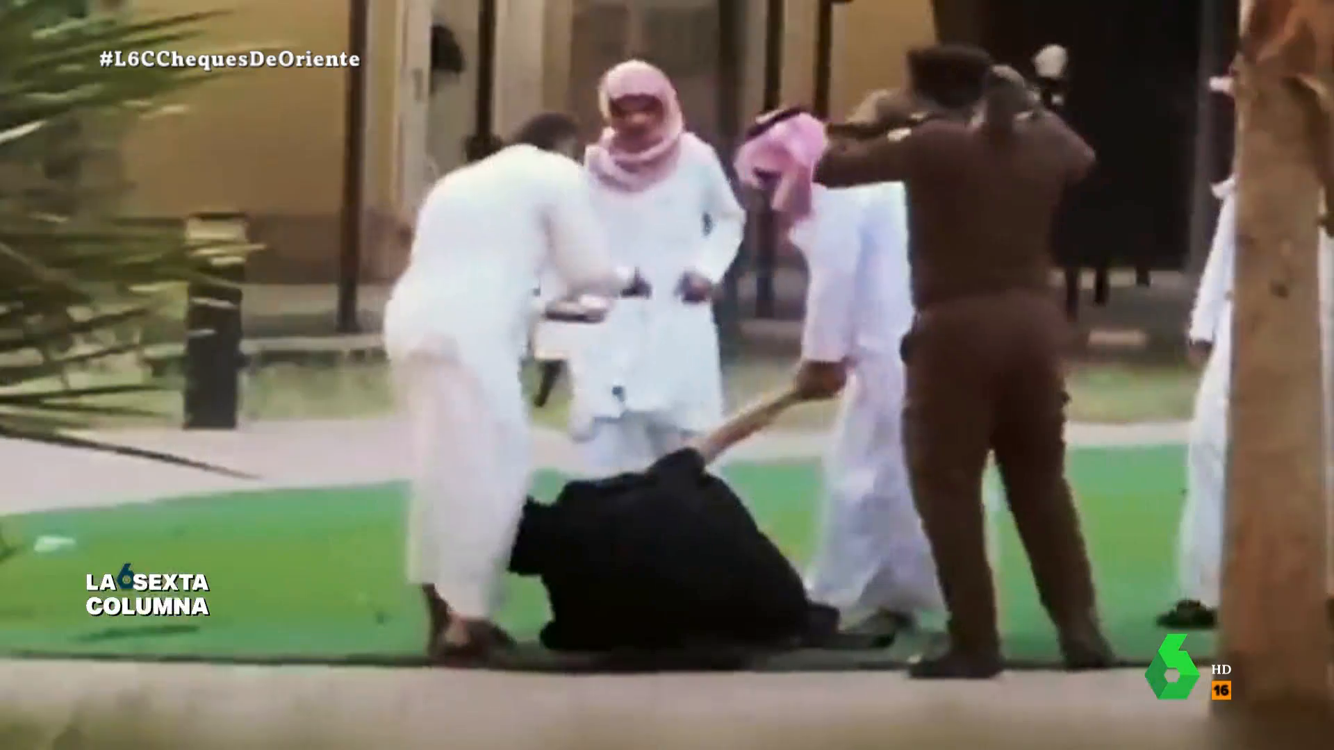 Mujeres golpeadas en la calle que se ven obligadas a escapar de su país, la  realidad de Arabia Saudí