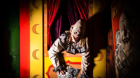 El Viejo Caserón, pasaje del terror del Parque de Atracciones en Halloween El Viejo Caserón, pasaje del terror del Parque de Atracciones en Halloween