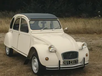 Vista del modelo de Citroën 2 CV Special 1980 Vista del modelo de Citroën 2 CV Special 1980
