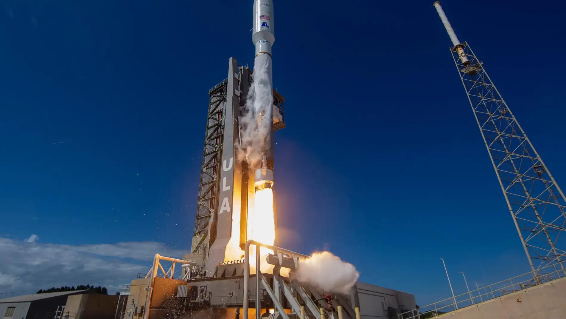 Amazon lanza los dos primeros satélites del Proyecto Kuiper