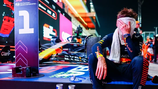 Verstappen, físicamente destrozado tras ganar en Losail Verstappen, físicamente destrozado tras ganar en Losail