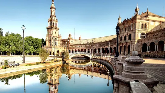 Imagen de archivo de la Plaza de España, Sevilla. Imagen de archivo de la Plaza de España, Sevilla.