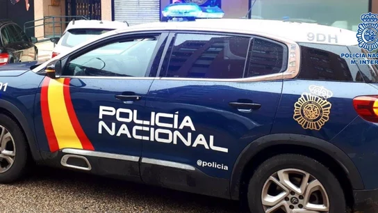 Vehículo de la Policía Nacional Vehículo de la Policía Nacional