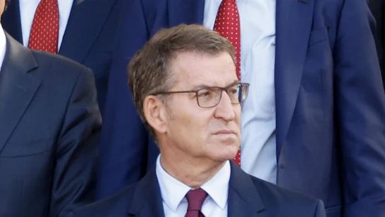 Feijóo desvincula al PP de los abucheos a Sánchez en el 12-O: "No merecemos esa difamación" Feijóo desvincula al PP de los abucheos a Sánchez en el 12-O: "No merecemos esa difamación"