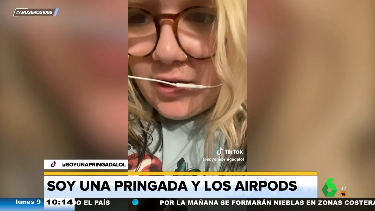 El viral de 'Soy una pringada' reivindicando la vuelta de los cascos con cable: "Es el mejor sonido que he escuchado en mi vida" El viral de 'Soy una pringada' reivindicando la vuelta de los cascos con cable: "Es el mejor sonido que he escuchado en mi vida"