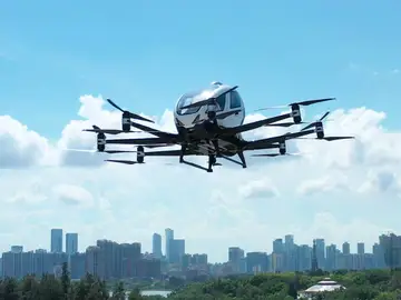 El primer taxi volador autónomo llega a China y ¿también a España? El primer taxi volador autónomo llega a China y ¿también a España?