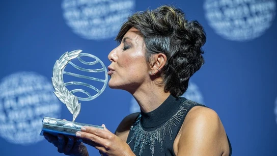 Sonsoles Ónega gana el Premio Planeta 2023 con 'La hija de la criada' Sonsoles Ónega gana el Premio Planeta 2023 con 'La hija de la criada'