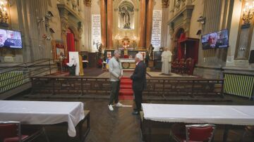 El Padre Ángel desvela a Boris Izaguirre el papel de la Iglesia en tiempos de pandemia "con el sida, el ébola y el coronavirus"