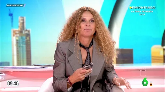 Angie Cárdenas abandona el plató de Aruser@s tras recibir un mensaje de alerta en su movil: "¿Qué está pasando?" Angie Cárdenas abandona el plató de Aruser@s tras recibir un mensaje de alerta en su movil: "¿Qué está pasando?"