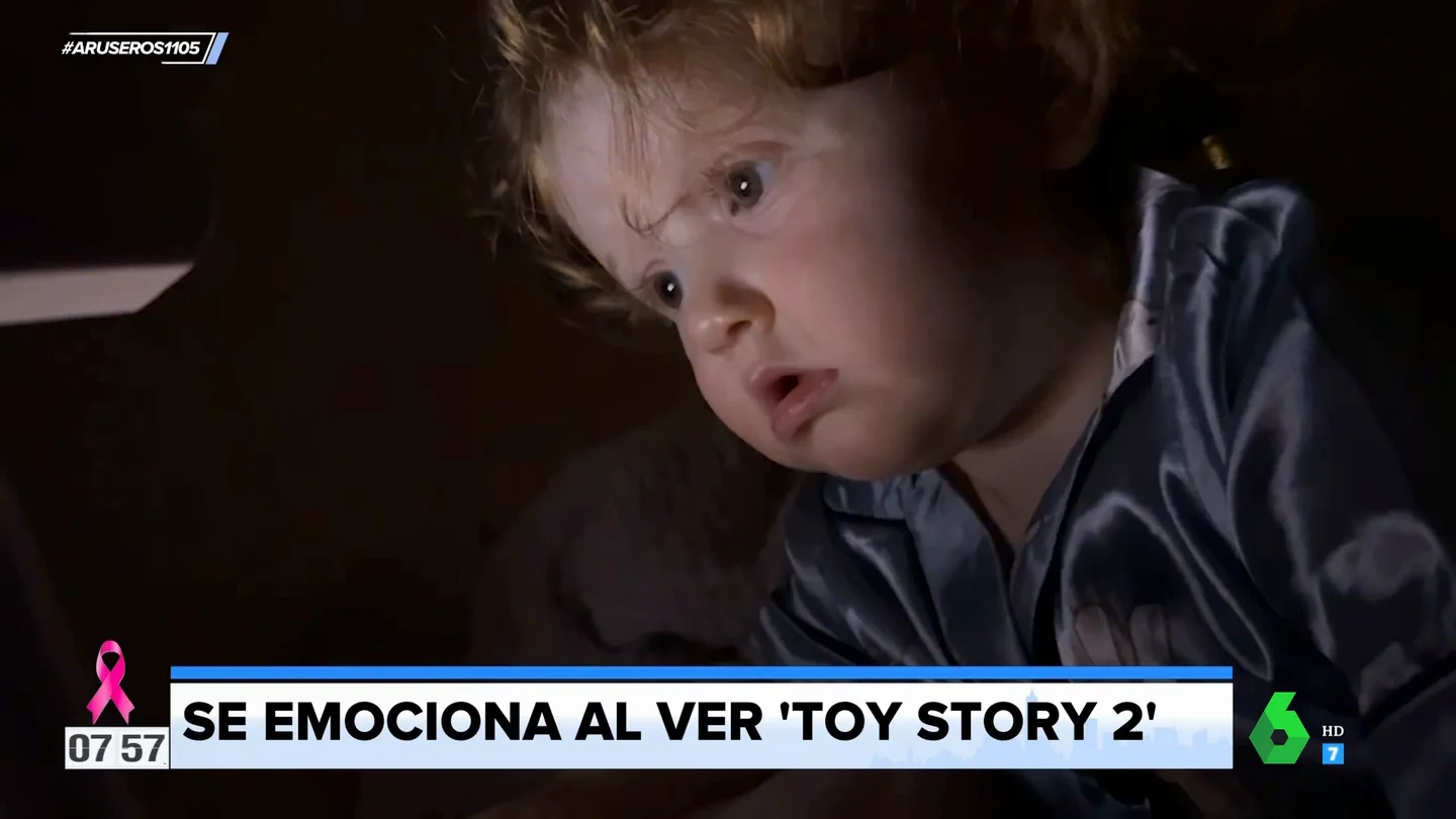 La reacción de un bebé cuando, tras ver mil veces Toy Story 2, va comprendiendo que una de las tramas es muy triste La reacción de un bebé cuando, tras ver mil veces Toy Story 2, va comprendiendo que una de las tramas es muy triste