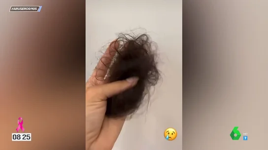 Cristina Pedroche sorpresa al mostrar la cantidad de pelo que se le cae en el postparto: "Es un poco exagerado, ¿no?" Cristina Pedroche sorpresa al mostrar la cantidad de pelo que se le cae en el postparto: "Es un poco exagerado, ¿no?"