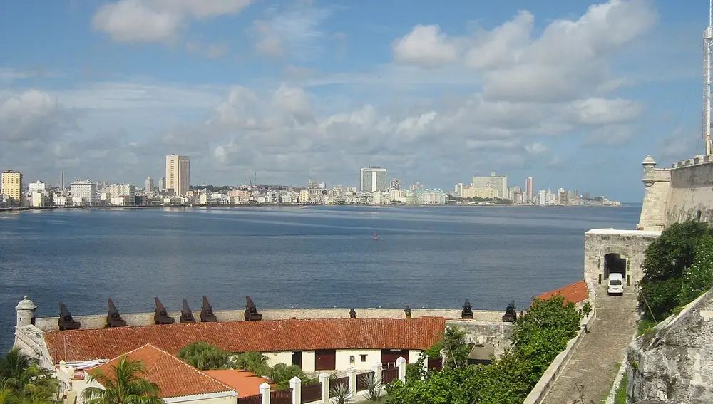 Vistas de La Habana desde el Castillo de los Tres Reyes