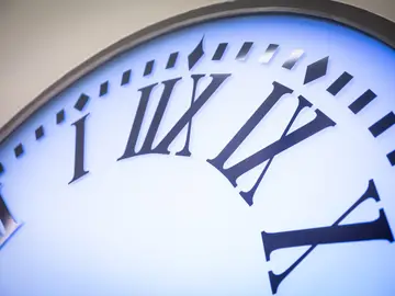 Cambio de hora en España: ¿hay que adelantar o retrasar el reloj en octubre?