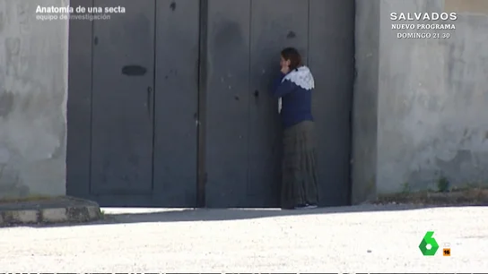 El sufrimiento de una mujer al tratar de localizar a su hermana en la Iglesia del Palmar de Troya: "Me causa mucha pena" El sufrimiento de una mujer al tratar de localizar a su hermana en la Iglesia del Palmar de Troya: "Me causa mucha pena"