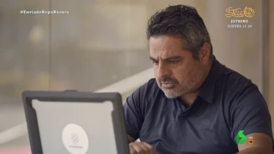 Jalis de la Serna pone contra las cuerdas a una asociación de reciclaje española: "¿Son conscientes del problema medioambiental en Ghana?" Jalis de la Serna pone contra las cuerdas a una asociación de reciclaje española: "¿Son conscientes del problema medioambiental en Ghana?"