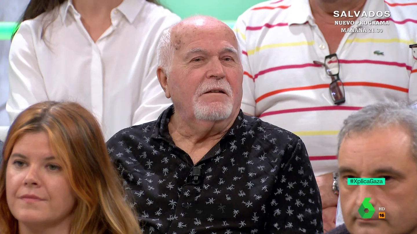 Compartir piso durante la jubilación, la solución de Carlos para subsistir con su pensión de 635 euros: "No hay más remedio" Compartir piso durante la jubilación, la solución de Carlos para subsistir con su pensión de 635 euros: "No hay más remedio"