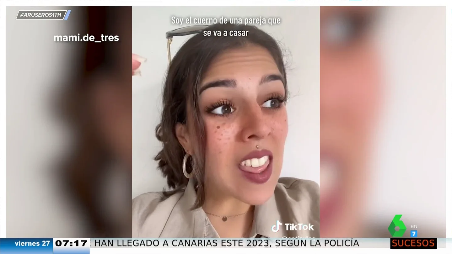 El dilema de una chica al descubrir que su antiguo amante pidió matrimonio a su novia mientras la engañaba con ella El dilema de una chica al descubrir que su antiguo amante pidió matrimonio a su novia mientras la engañaba con ella