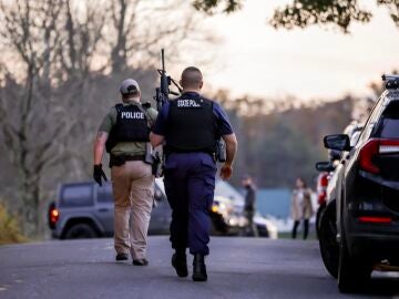 Man hunt in the US: they are looking for the shooter who has killed at least 18 people in Lewiston, USA