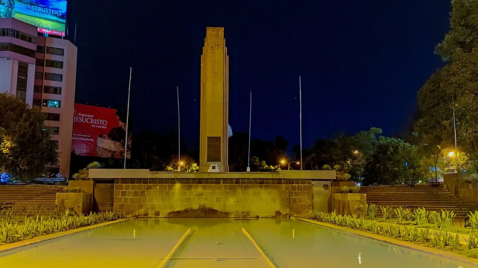 La Plaza Obelisco de la Ciudad de Guatemala