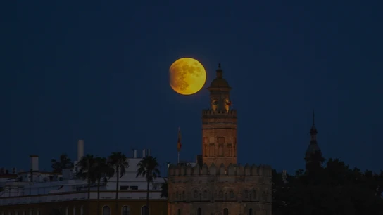 Luna llena de octubre 2023: cómo ver el eclipse lunar desde España Luna llena de octubre 2023: cómo ver el eclipse lunar desde España