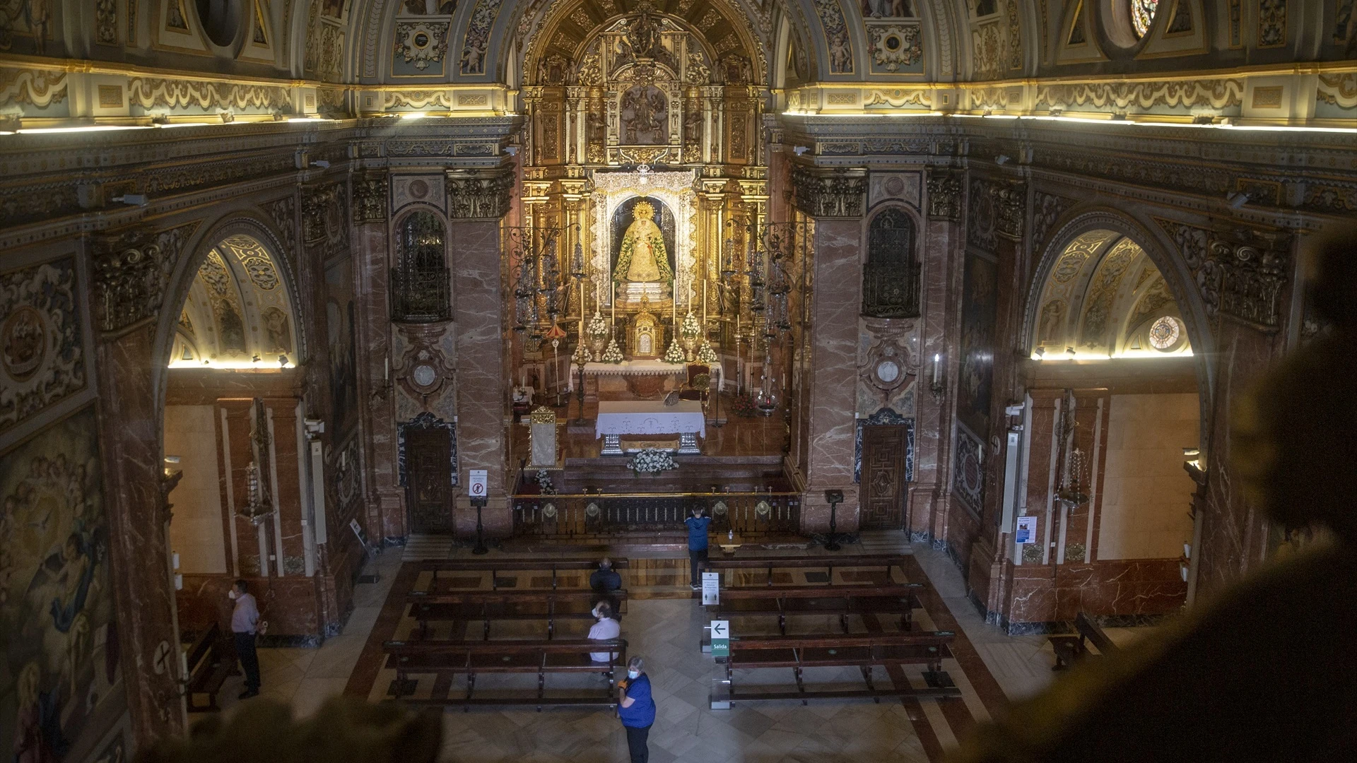 Foro de archivo de una iglesia.