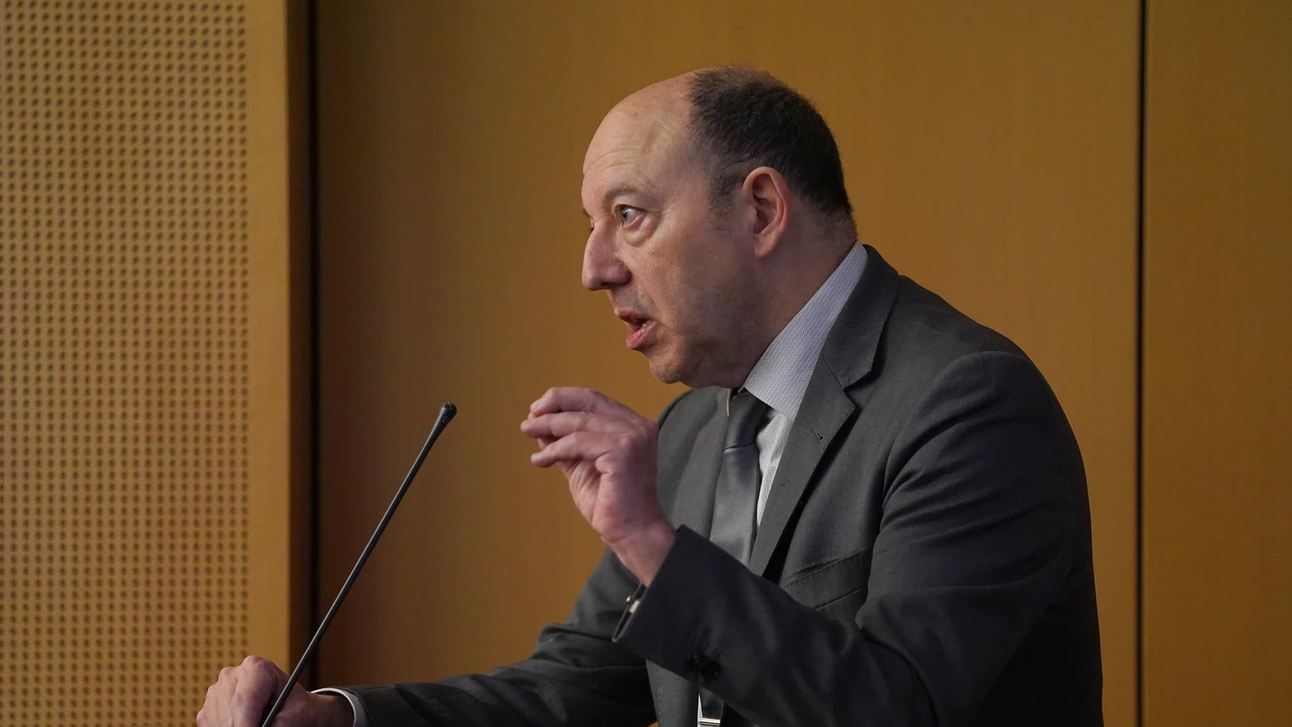 Gonzalo Bernardos alerta sobre el mercado inmobiliario: "Lo vamos a pasar peor de lo que lo hemos pasado" Gonzalo Bernardos alerta sobre el mercado inmobiliario: "Lo vamos a pasar peor de lo que lo hemos pasado"