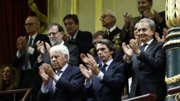 Felipe Gonz&aacute;lez, Jos&eacute; Mar&iacute;a Aznar, Jos&eacute; Luis Rodr&iacute;guez Zapatero y Mariano Rajoy