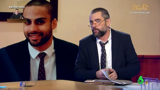 De difundir un vídeo de su madre desnuda al simpa de 400 euros: Dani Mateo repasa las denuncias contra el acosador de Oscar Puente "Yo creo que el premio al hijo del año no se lo va a llevar", comenta Dani Mateo en este vídeo de El Intermedio donde analiza las múltiples denuncias recibidas por Lucas Burgueño, el hombre que acosó a Oscar Puente en el AVE.