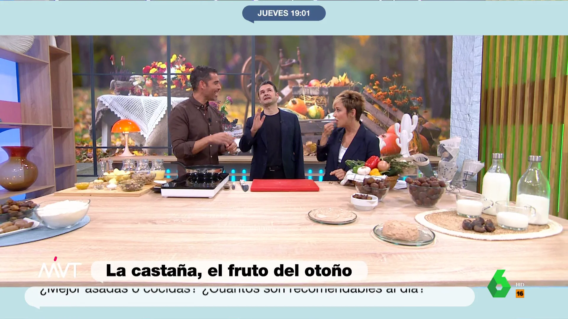 En este vídeo, Pablo Ojeda repasa en Más Vale Tarde las grandes propiedades nutricionales que aporta la castaña y desvela cuáles son los grupos de población para los que este alimento resulta especialmente beneficioso.