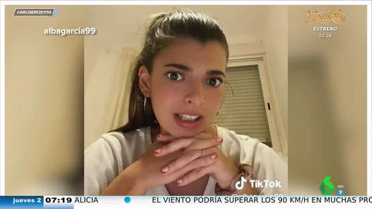 La indignación viral de una joven con las exigencia para ser ayudante de dependienta: "Piden un ingeniero aeronáutico" La indignación viral de una joven con las exigencia para ser ayudante de dependienta: "Piden un ingeniero aeronáutico"