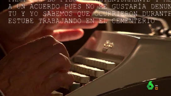 El chantaje a un gran empresario funerario con revelar su turbio secreto: "Sé que sigues robando cajas" El chantaje a un gran empresario funerario con revelar su turbio secreto: "Sé que sigues robando cajas"