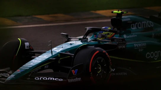 Fernando Alonso, sobre el Aston Martin Fernando Alonso, sobre el Aston Martin
