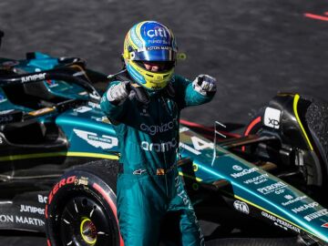 La magia de Alonso resucita a Aston Martin en Brasil