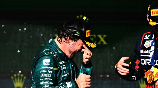 Fernando Alonso en el podio de Brasil Fernando Alonso en el podio de Brasil