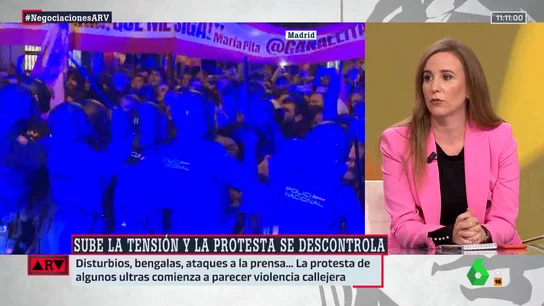Natalia Junquera, sobre las protestas en las sedes del PSOE: "Hemos pasado de lo poco serio a lo bastante peligroso" Natalia Junquera, sobre las protestas en las sedes del PSOE: "Hemos pasado de lo poco serio a lo bastante peligroso"