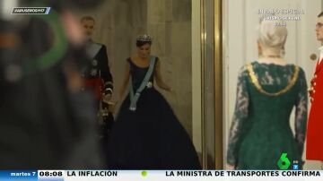 El momentazo de "princesa Disney" de la reina Letizia con su espectacular vestido junto al rey Felipe en Dinamarca