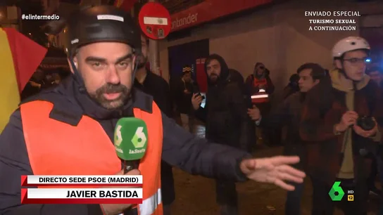 Insultan al periodista de laSexta Javier Bastida Insultan al periodista de laSexta Javier Bastida