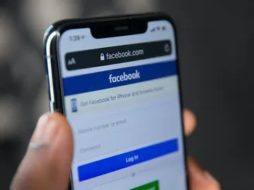 Facebook Facebook