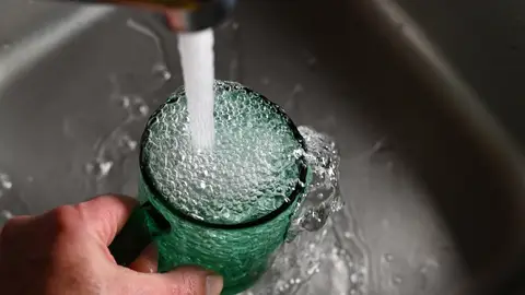 Agua del grifo Agua del grifo