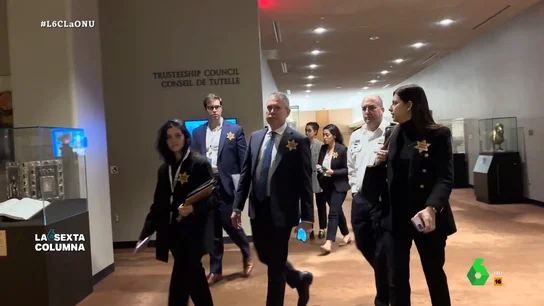 Mi equipo y yo nos vamos a poner la estrella amarilla: la polémica protesta del representante de Israel en la ONU "Esa combinación de victimismo, sobreactuación e instrumentalización de algunas estructuras de Naciones Unidas es la forma de actuar de Israel", explica Isaías Barreñada, profesor de Relaciones Internacionales, en este vídeo de laSexta Columna.