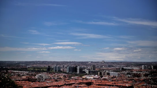 Las lluvias continúan en Galicia pero suben las temperaturas en el resto de España este fin de semana Las lluvias continúan en Galicia pero suben las temperaturas en el resto de España este fin de semana