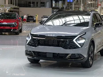 Este crossover compacto celebra su 30 aniversario con una serie muy especial Este crossover compacto celebra su 30 aniversario con una serie muy especial