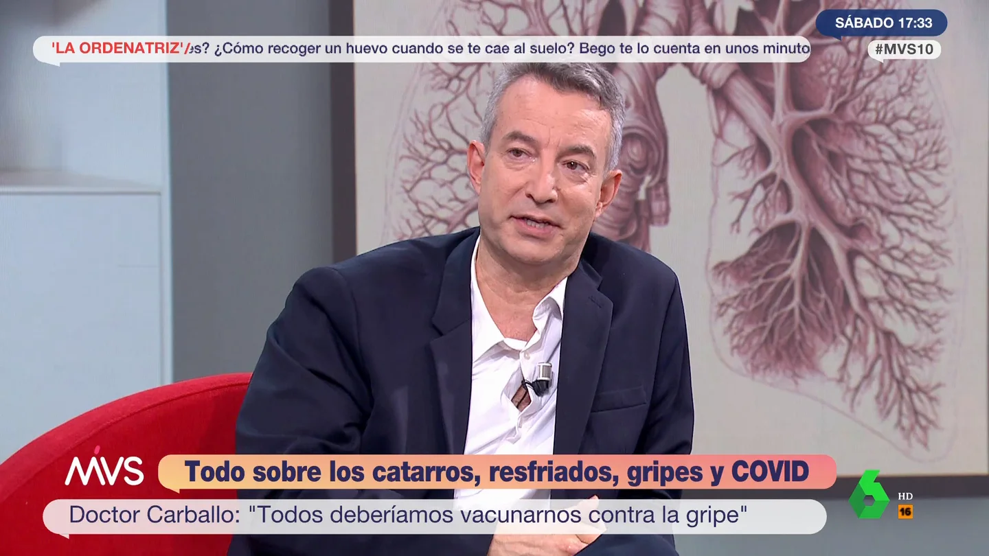El doctor Carballo advierte de que la "congestión en urgencias también mata gente" El doctor Carballo advierte de que la "congestión en urgencias también mata gente"