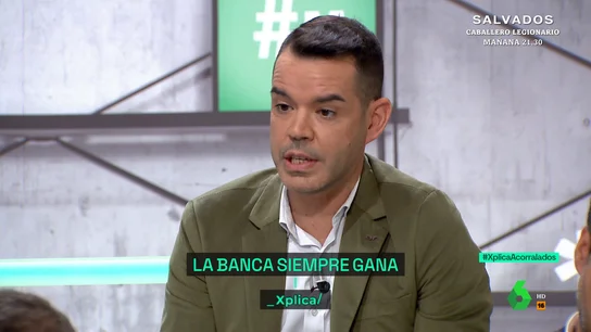 Camarero responde tajante a un defensor de los bancos Camarero responde tajante a un defensor de los bancos