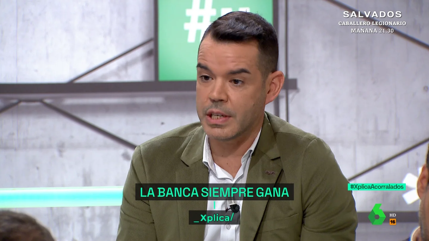 Camarero responde tajante a un defensor de los bancos Camarero responde tajante a un defensor de los bancos