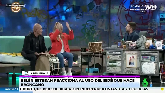 El divertido pique entre Belén Esteban y David Broncano a cuenta del bidé: "Para lavarme el chumino me ducho y me lavo toda" El divertido pique entre Belén Esteban y David Broncano a cuenta del bidé: "Para lavarme el chumino me ducho y me lavo toda"