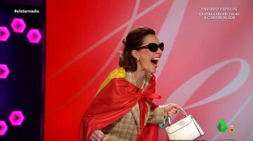 Cristina Gallego encarna a la 'señora bien' y lanza el grito más viral de las protestas: "¡Sánchez al paredón y Marlaska m****!"