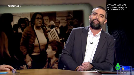 Dani Mateo presenta a las 'adorables' "señoras radicales y violentas": "No sé si son de la tercera edad o del Tercer Reich" Dani Mateo presenta a las 'adorables' "señoras radicales y violentas": "No sé si son de la tercera edad o del Tercer Reich"