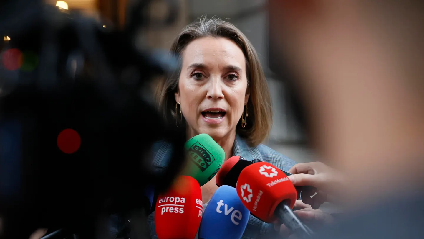 La portavoz parlamentaria del PP, Cuca Gamarra, en declaraciones ante el Congreso, este miércoles en Madrid. La portavoz parlamentaria del PP, Cuca Gamarra, en declaraciones ante el Congreso, este miércoles en Madrid.