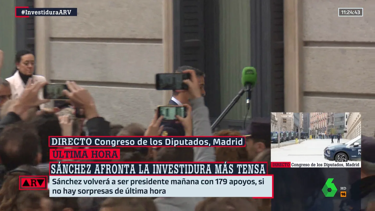 Sánchez llega al Congreso para su investidura Sánchez llega al Congreso para su investidura